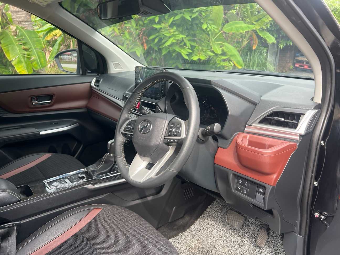 used 2023 Perodua Alza AV 1.5