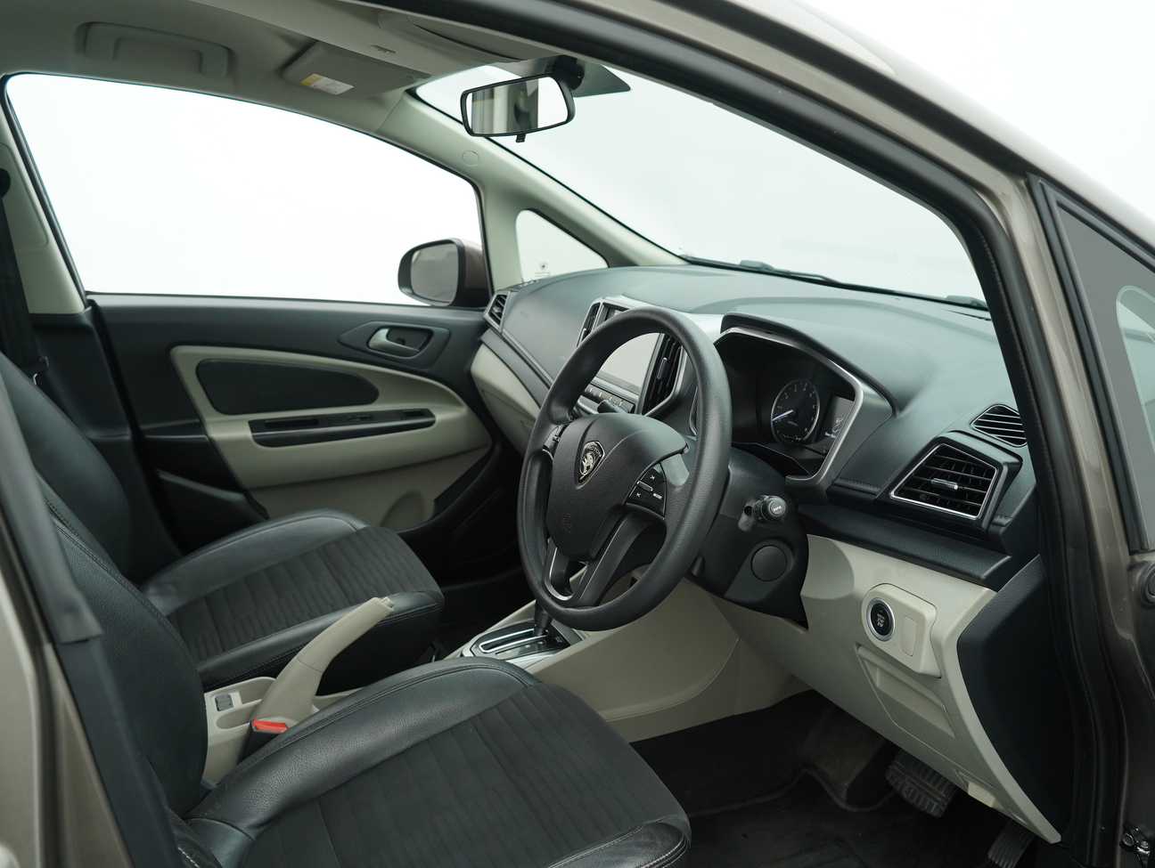 terpakai 2020 Proton Persona Executive 1.6