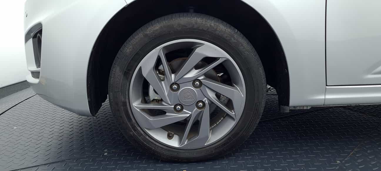 used 2016 Proton PERSONA STANDARD 1.6