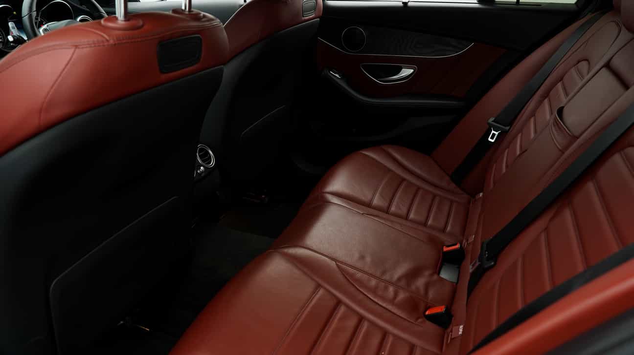 terpakai 2018 Mercedes-Benz C 200 2.0