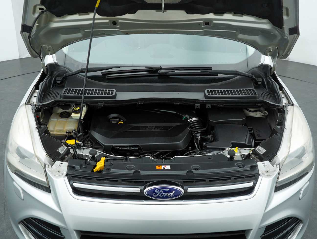 terpakai 2013 Ford Kuga Titanium Ecoboost 1.6