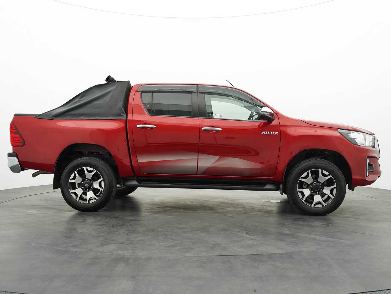 used 2019 Toyota HILUX DOUBLE CAB LE 4X4 2.4