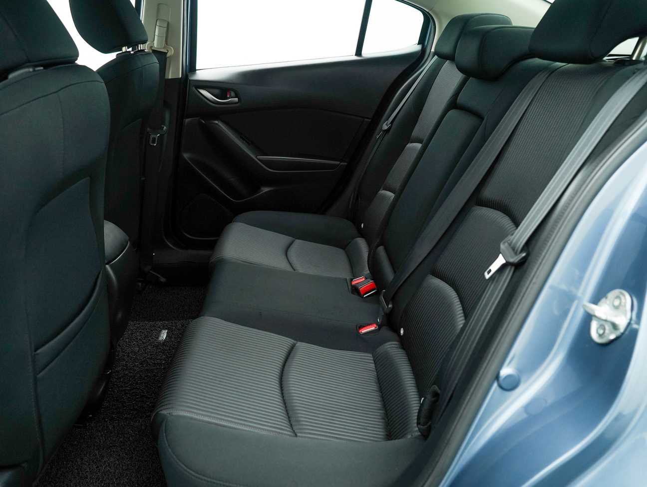 terpakai 2016 Mazda 3 SKYACTIV-G GL 2.0