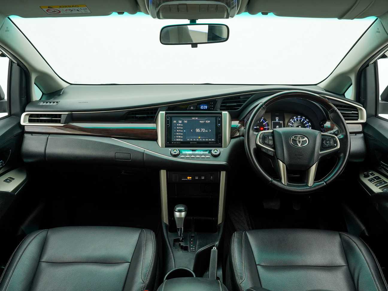 used 2018 Toyota Innova G 2.0