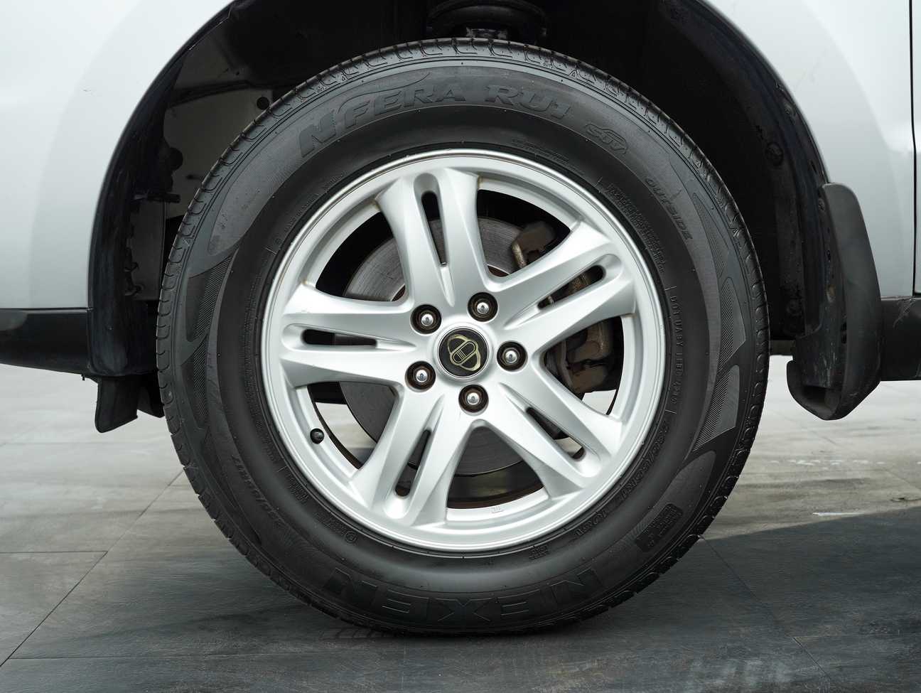 terpakai 2011 Inokom Santa Fe Premium 2.4