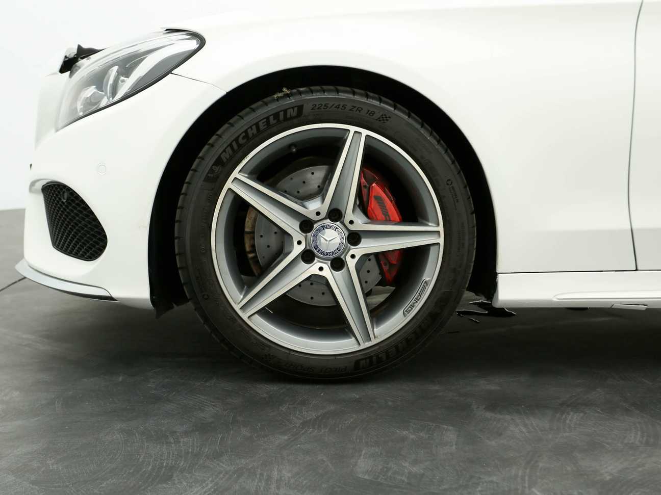 terpakai 2015 Mercedes-Benz C180 AMG 1.6