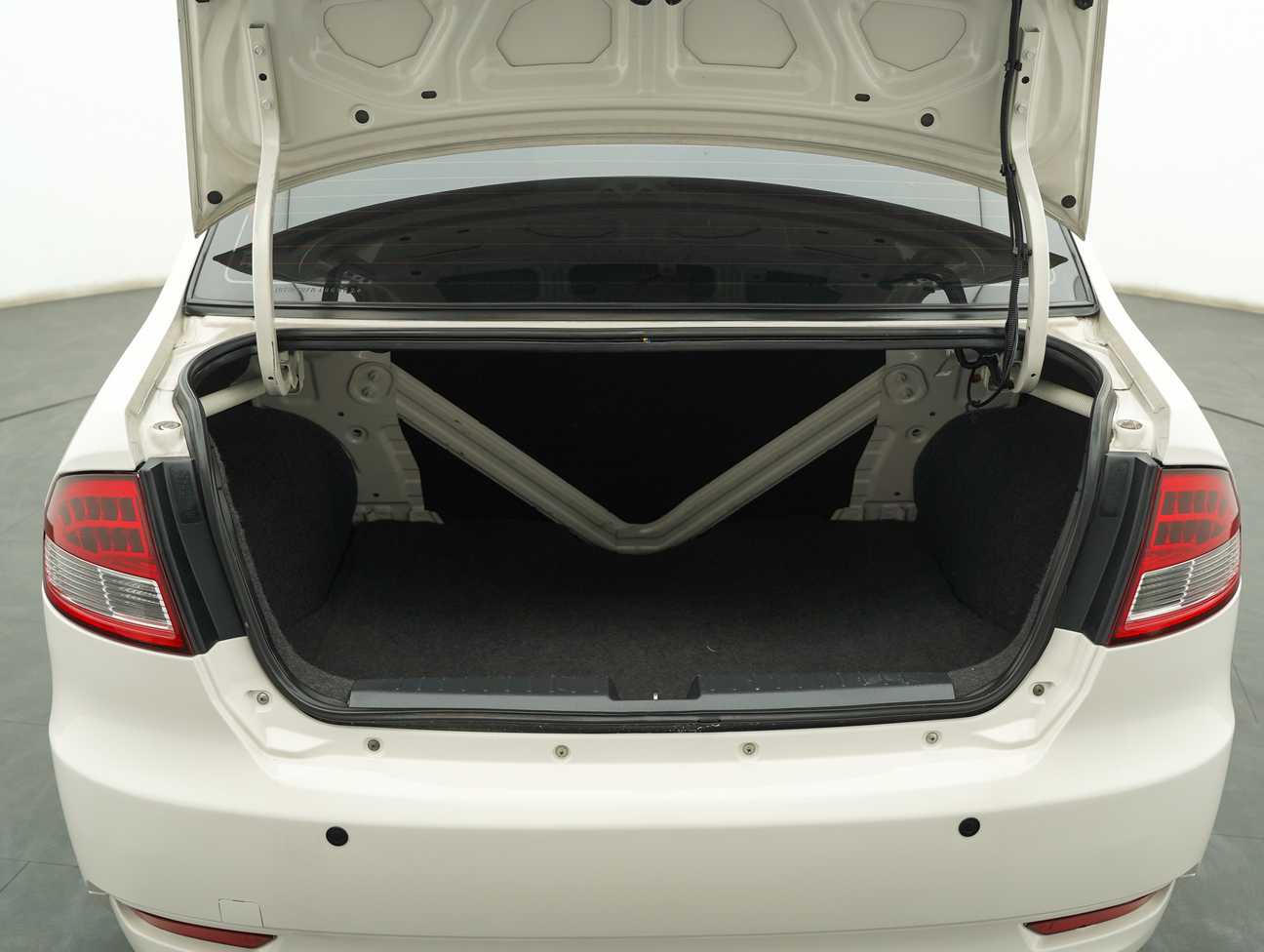 used 2014 Proton Saga SV 1.3