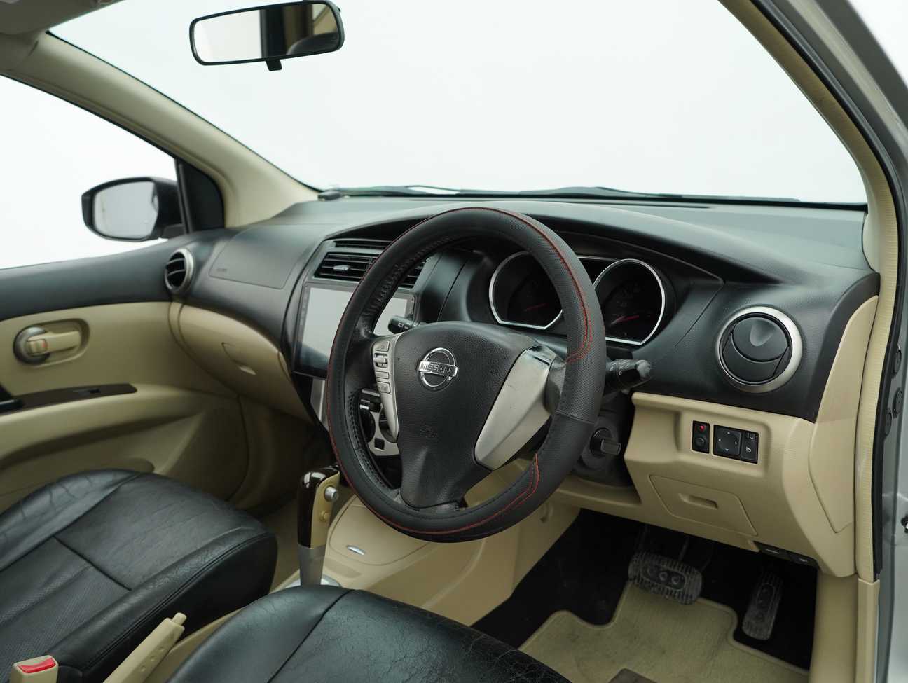 used 2015 Nissan Grand Livina Comfort 1.8