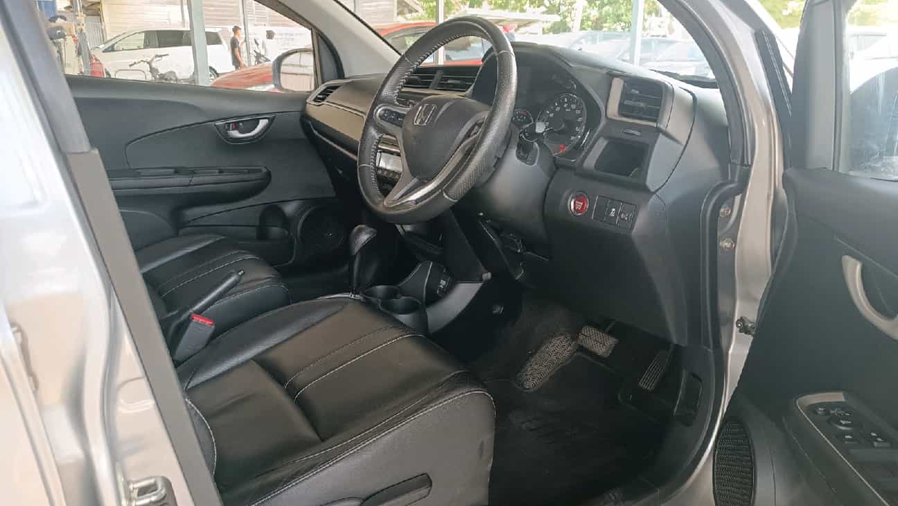 used 2019 Honda BR-V V 1.5
