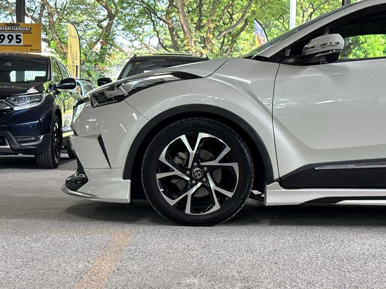 used 2017 Toyota C-HR ST 1.2
