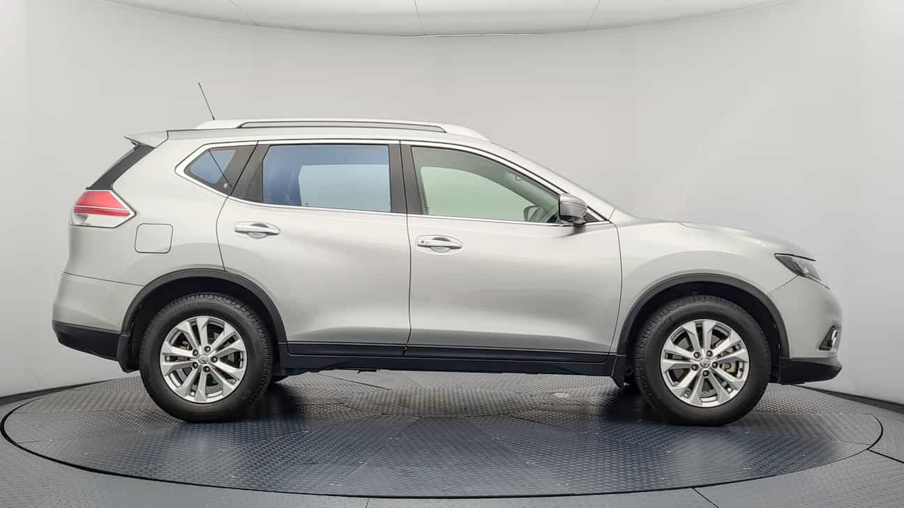 used 2015 Nissan X-TRAIL CVT 2.5