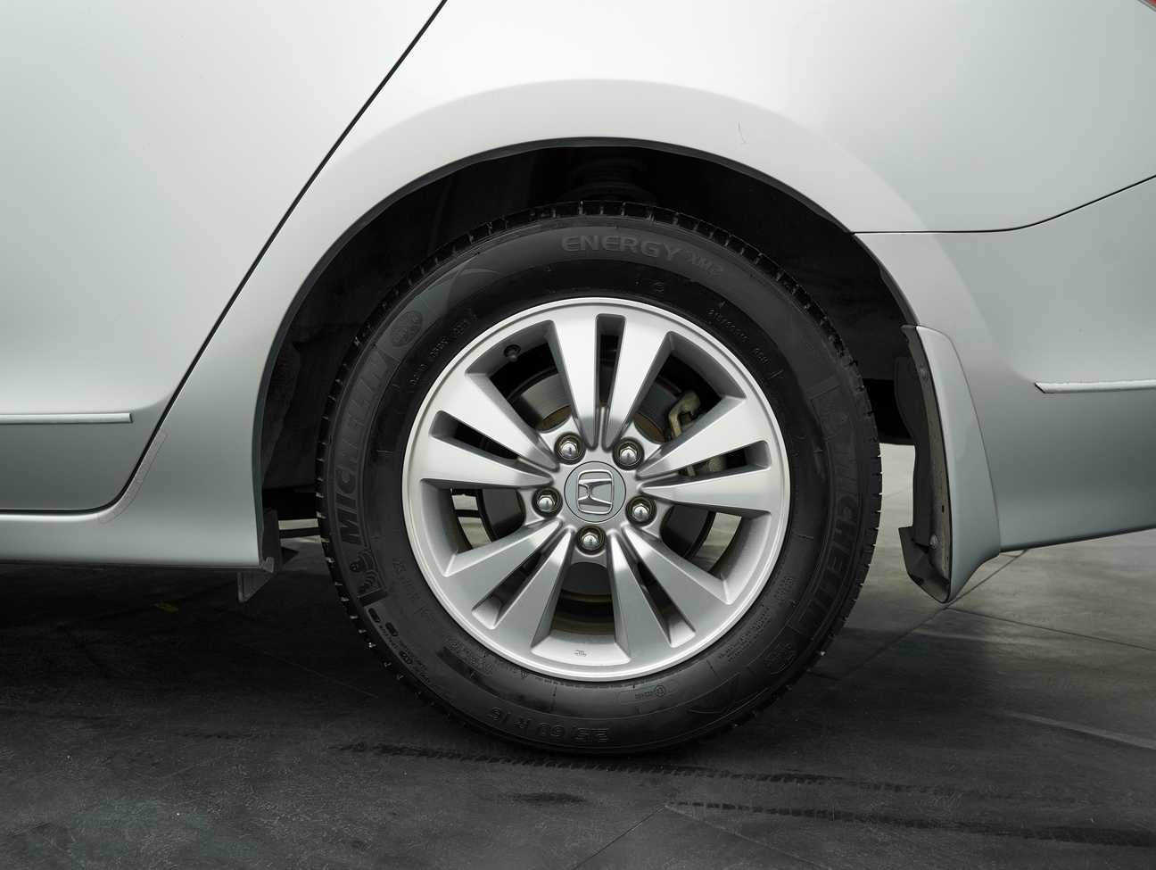 used 2012 Honda Accord VTi-L 2.0