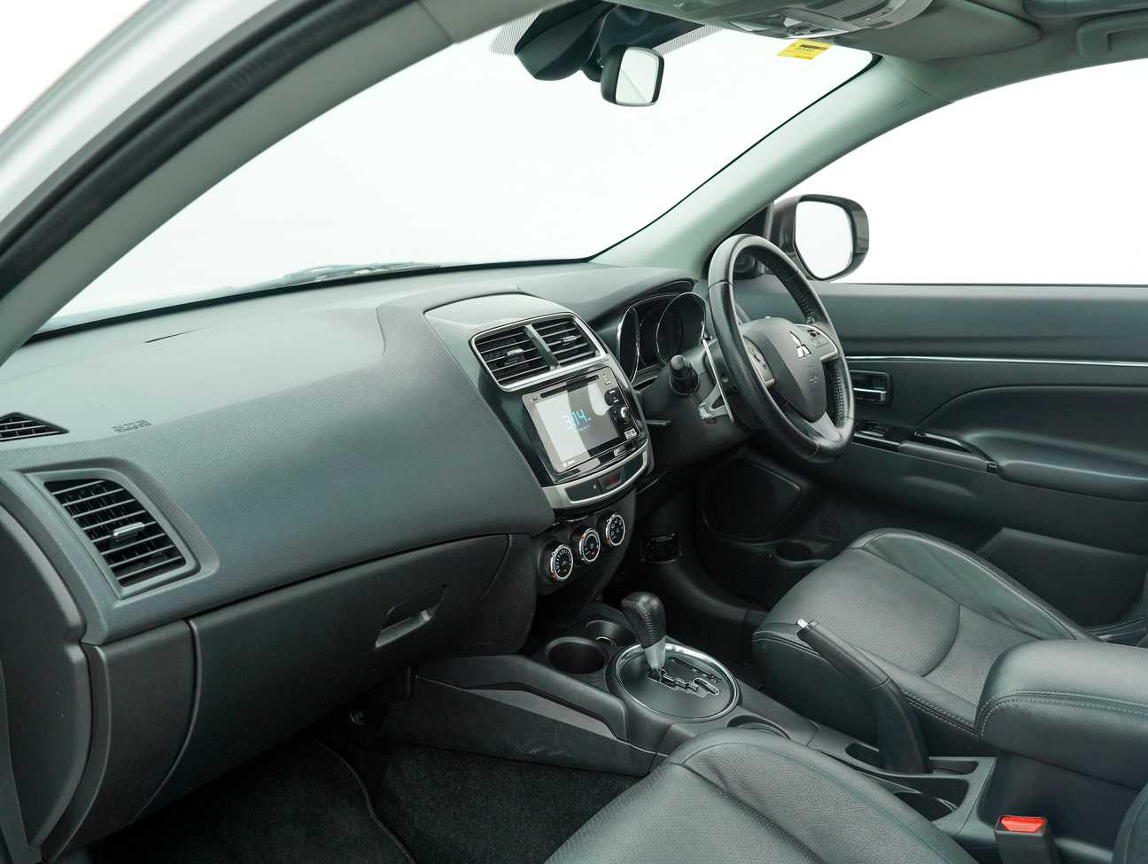 terpakai 2016 Mitsubishi ASX 4WD 2.0