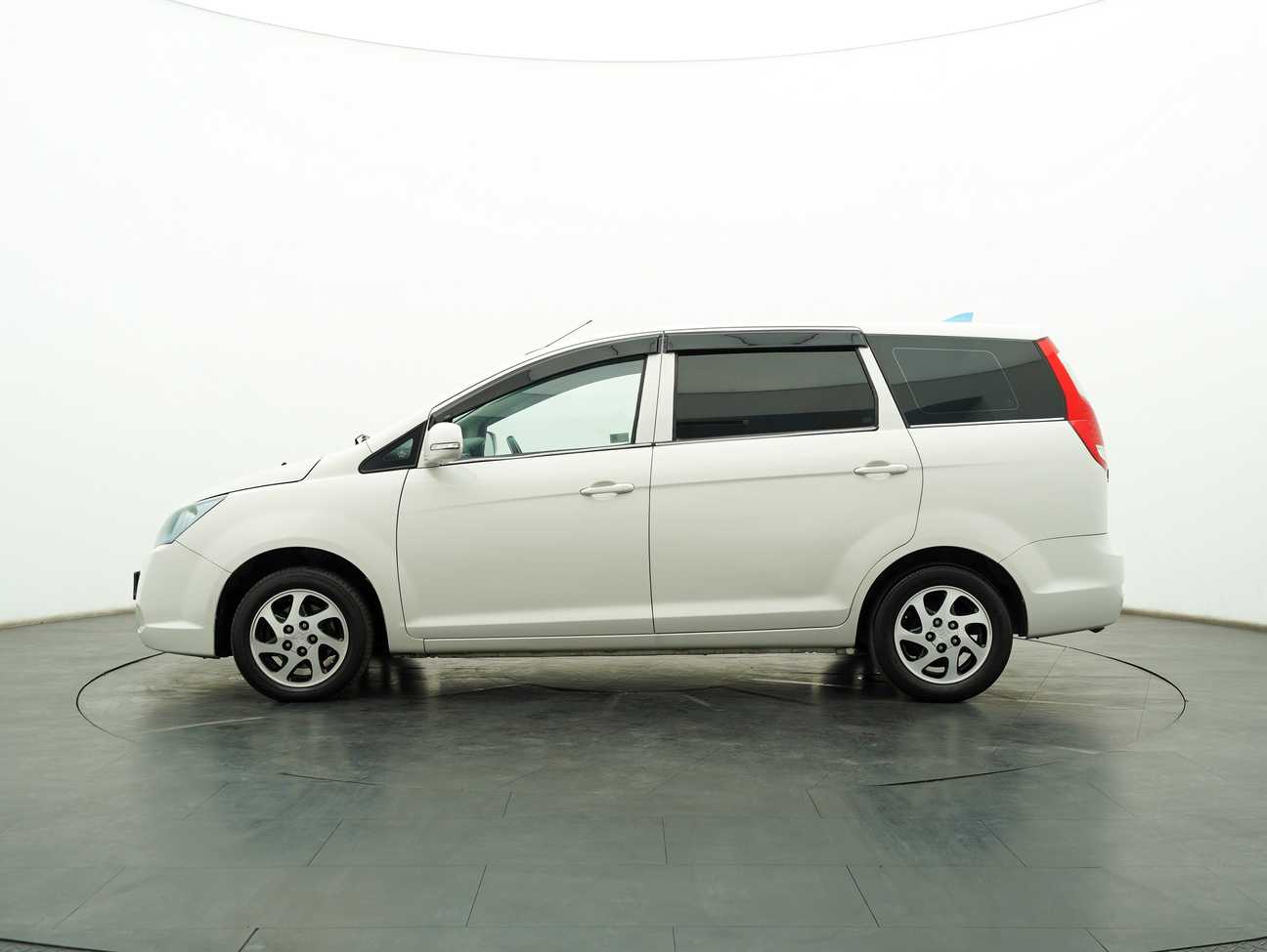 used 2011 Proton Exora CPS B-Line 1.6