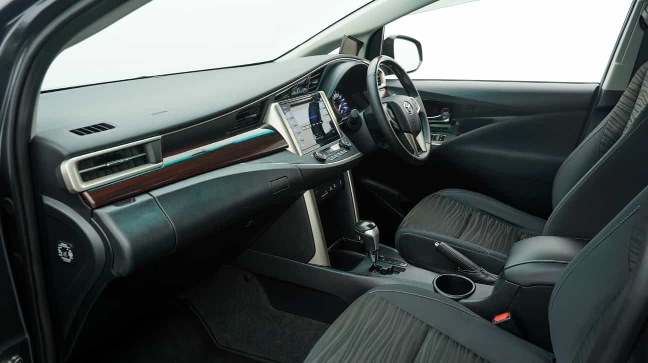 used 2017 Toyota INNOVA G 2.0