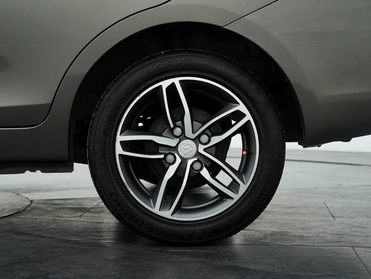 used 2020 Proton Saga Premium 1.3