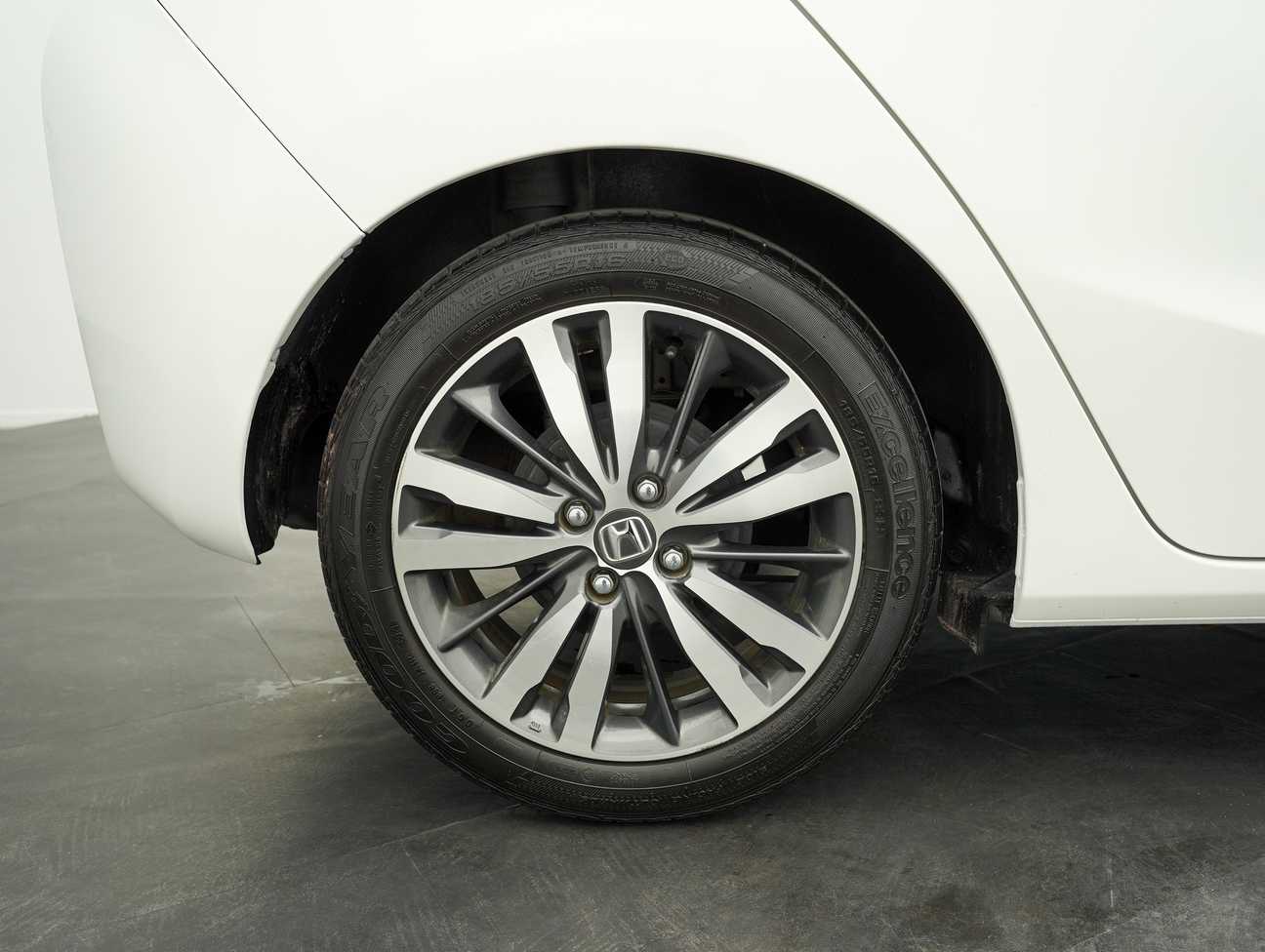 used 2016 Honda Jazz V 1.5