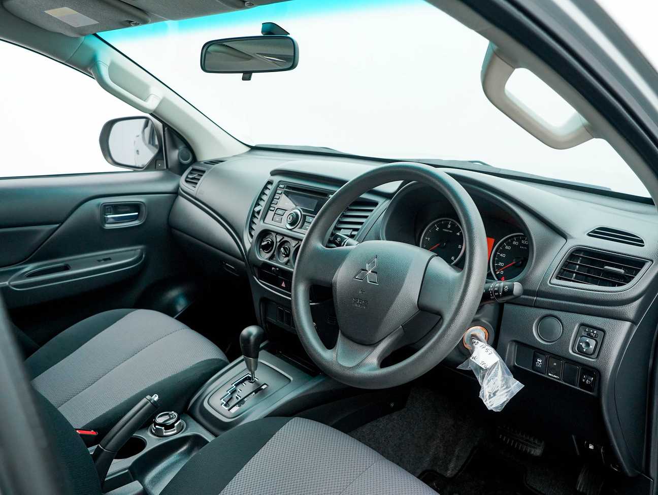 terpakai 2021 Mitsubishi Triton VGT Dual Cab 2.4