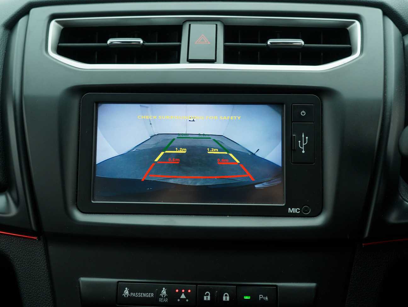 terpakai 2020 Perodua Aruz X 1.5