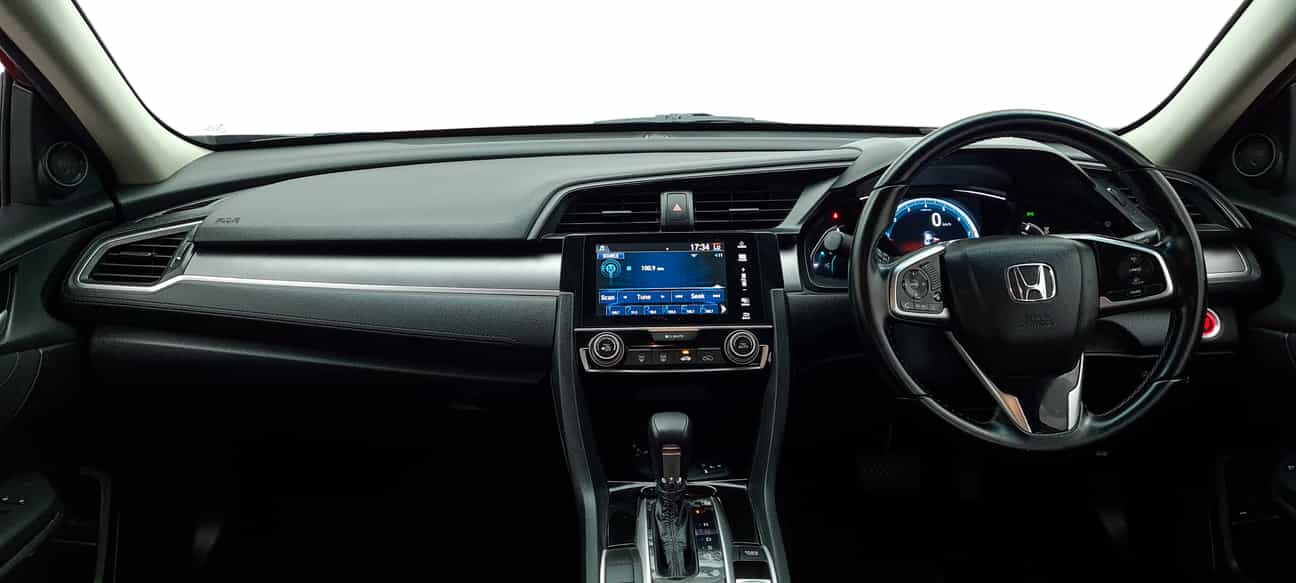 terpakai 2017 Honda CIVIC I-VTEC 1.8