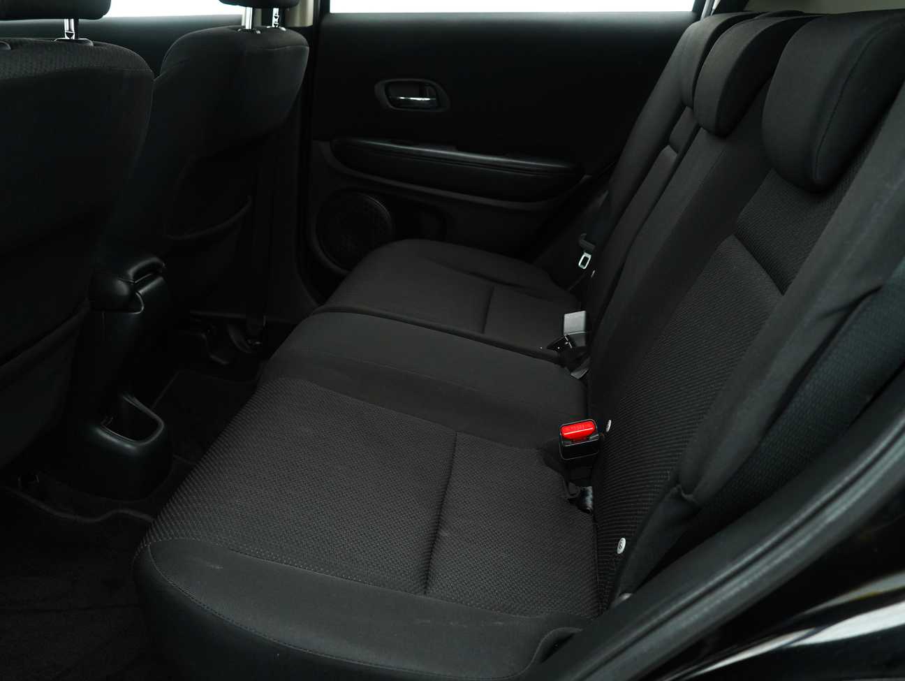 terpakai 2015 Honda HR-V i-VTEC E 1.8