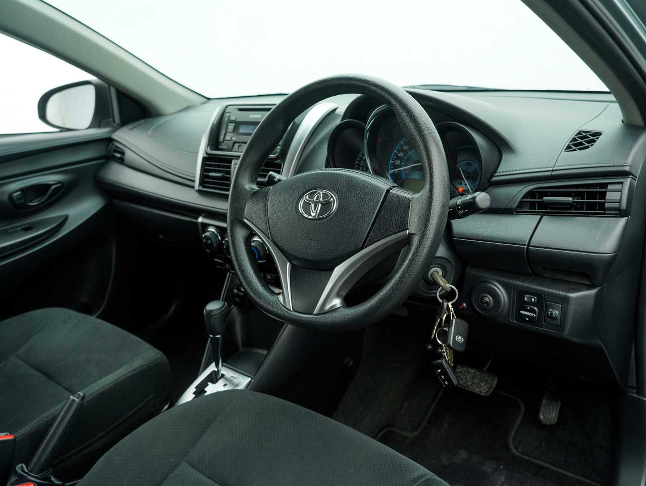used 2014 Toyota Vios J 1.5