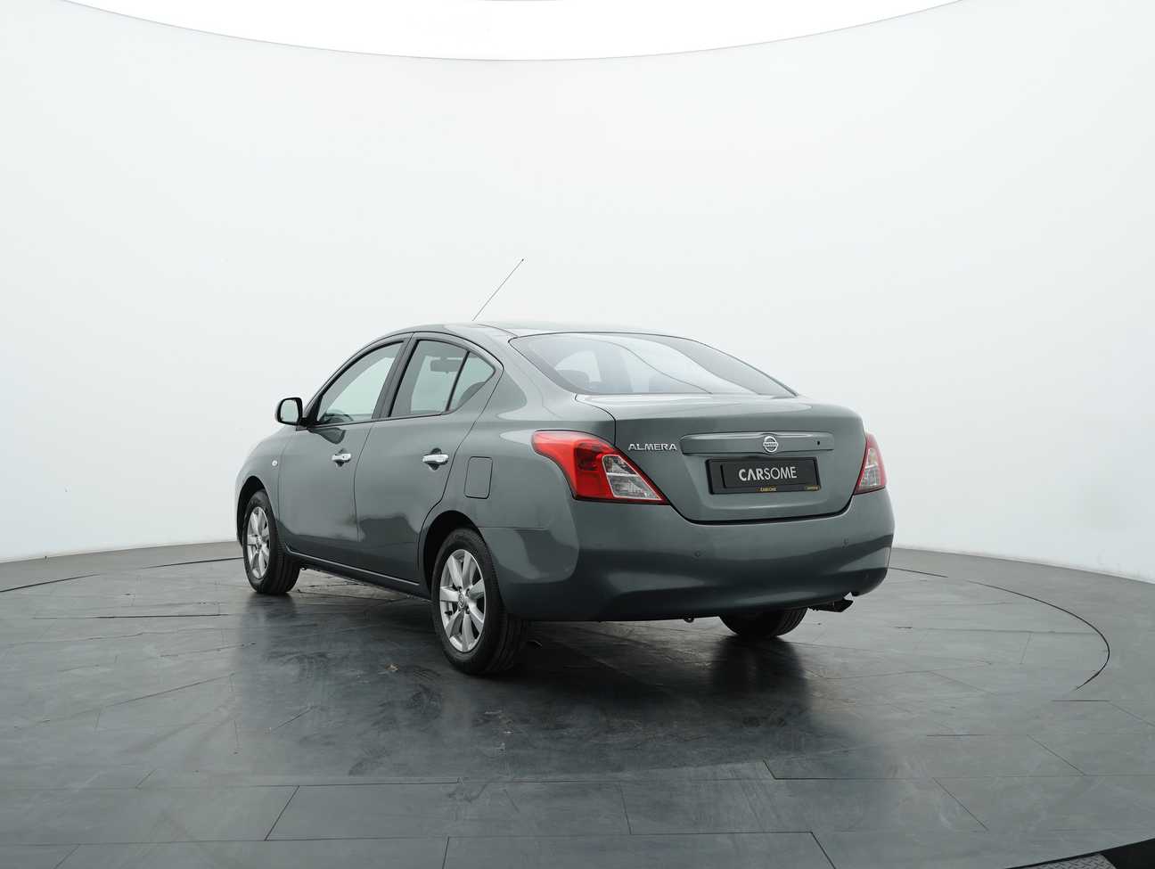terpakai 2013 Nissan Almera VL 1.5