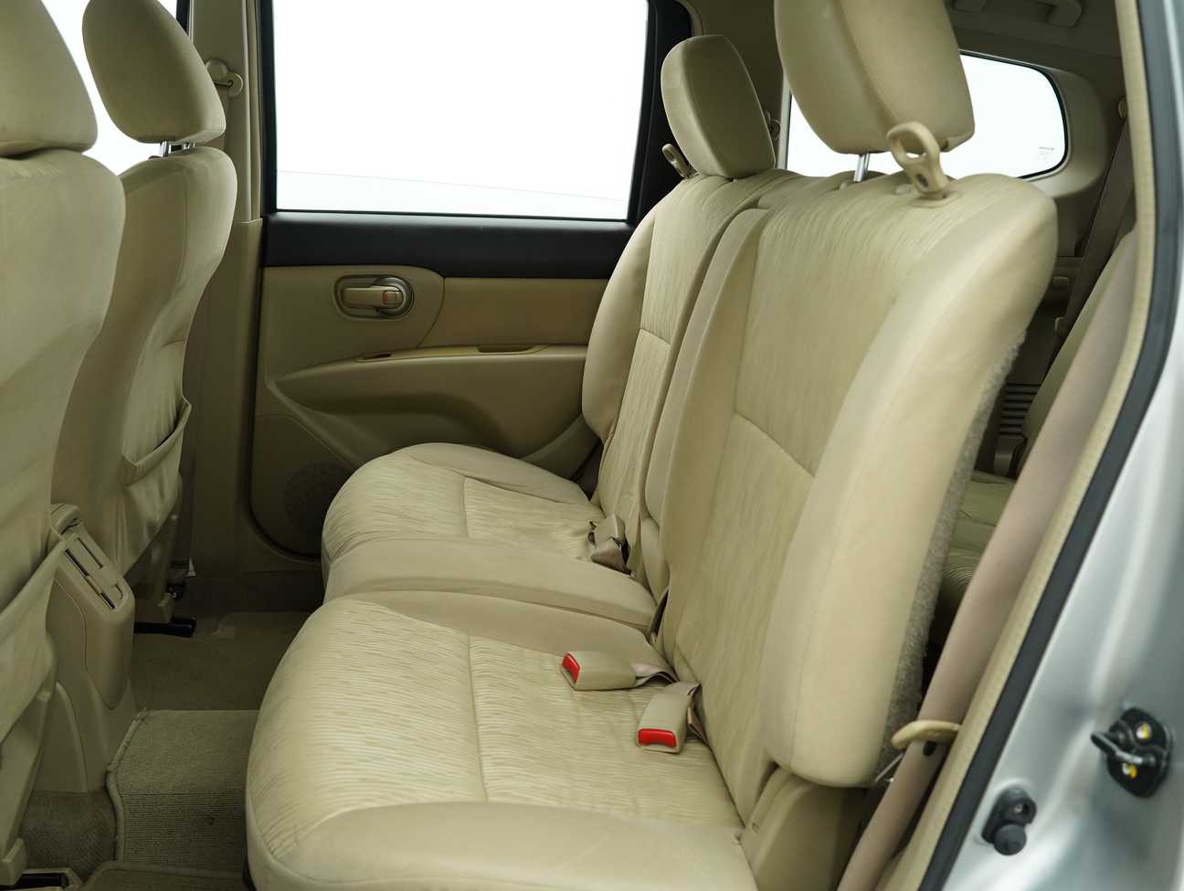 used 2015 Nissan Grand Livina Comfort 1.6