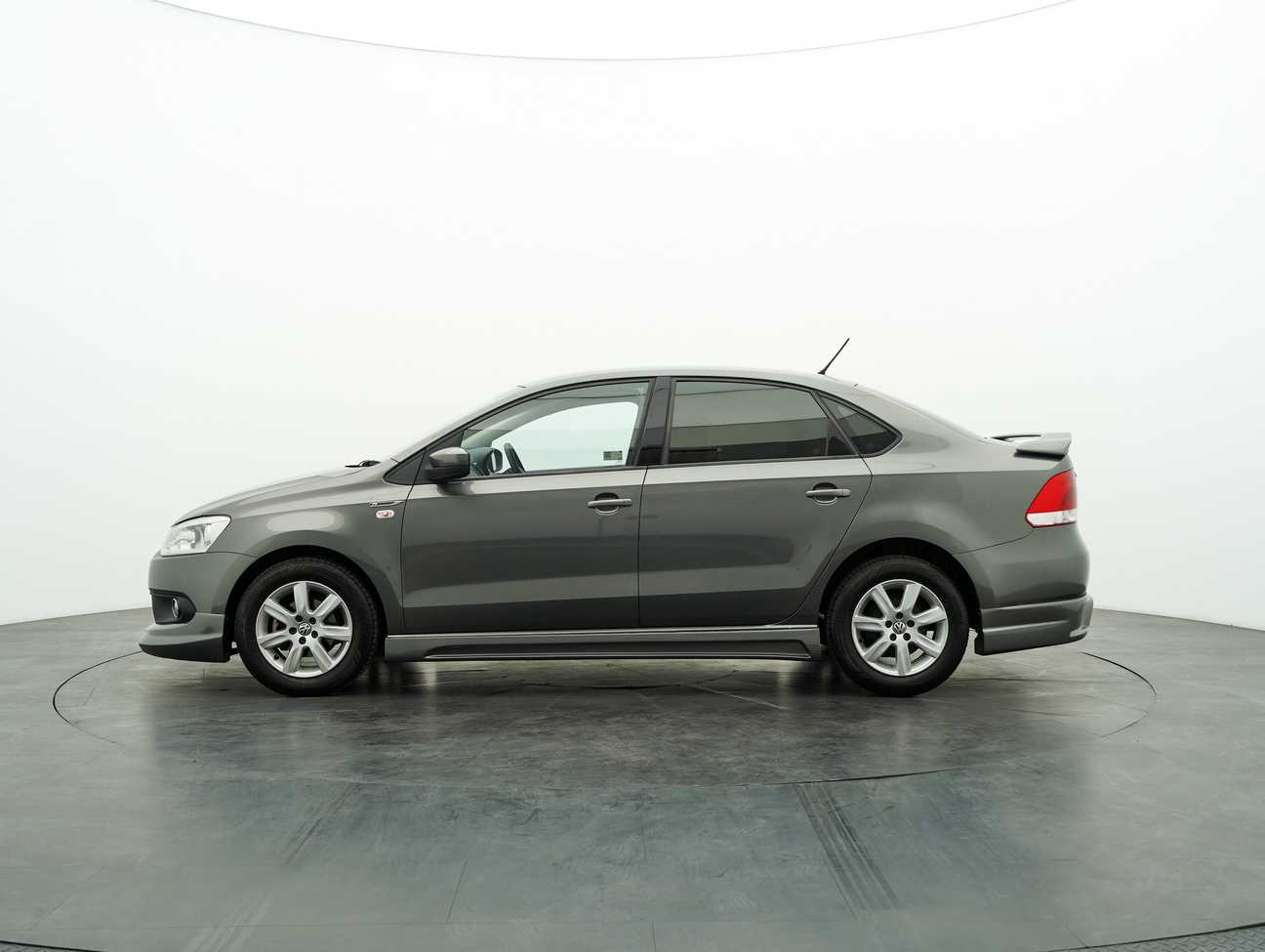 used 2014 Volkswagen Polo  1.6