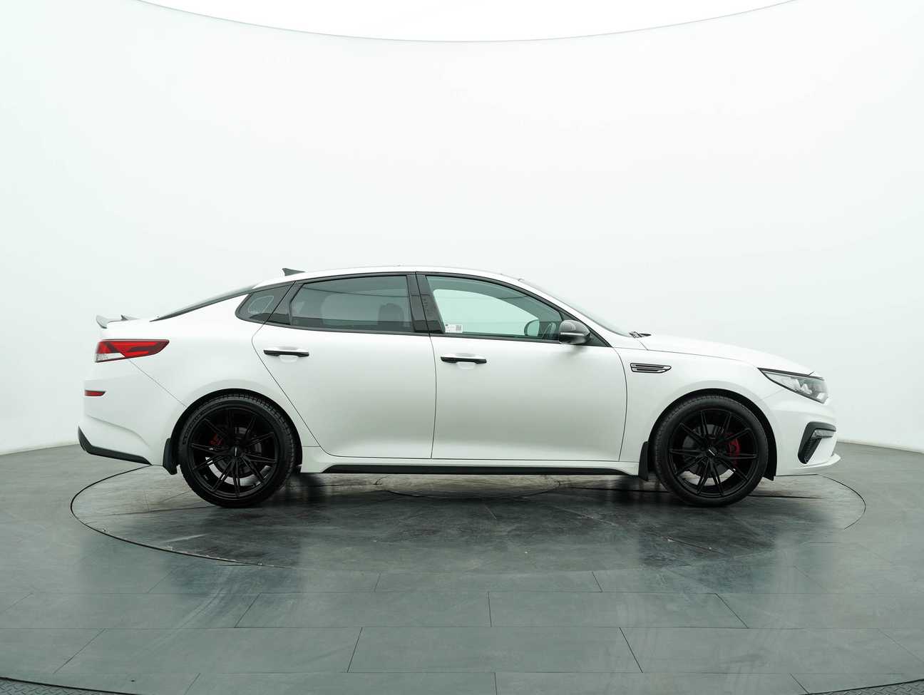terpakai 2019 Kia Optima K5 GT 2.0