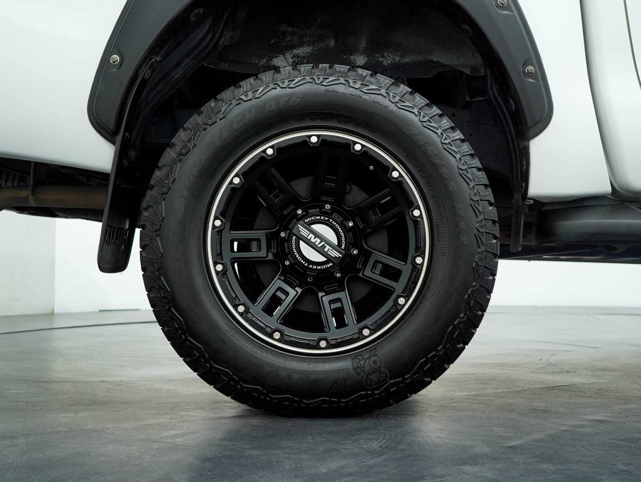 used 2016 Toyota Hilux G Dual Cab 2.4