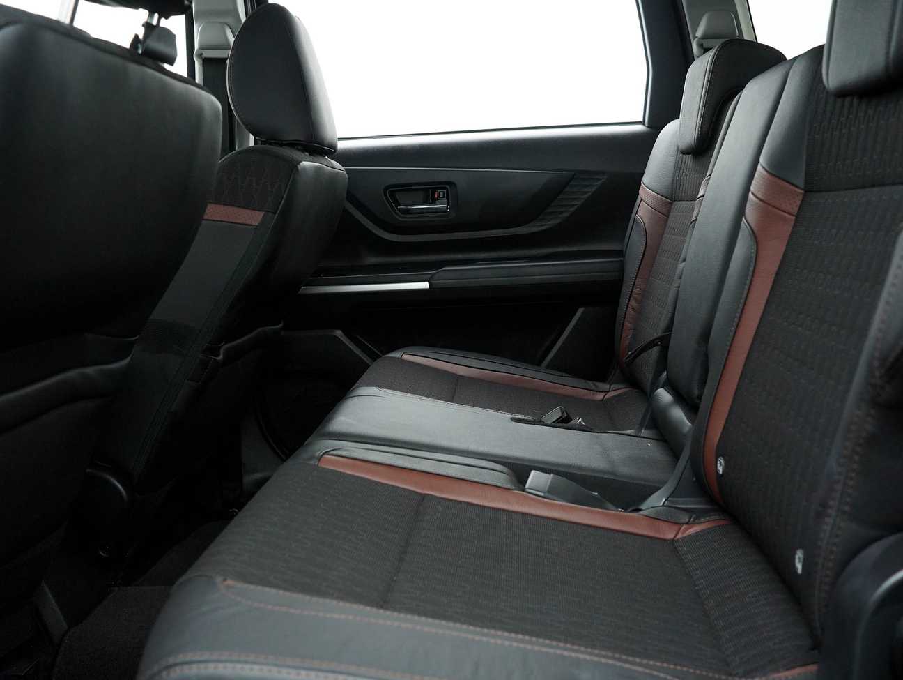 used 2023 Perodua Alza AV 1.5