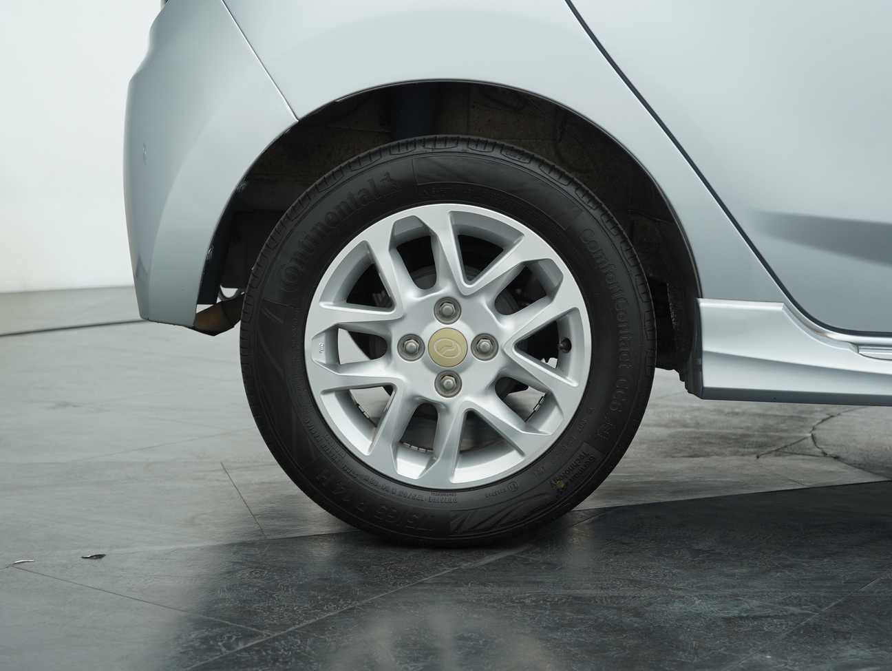 terpakai 2016 Perodua AXIA SE 1.0