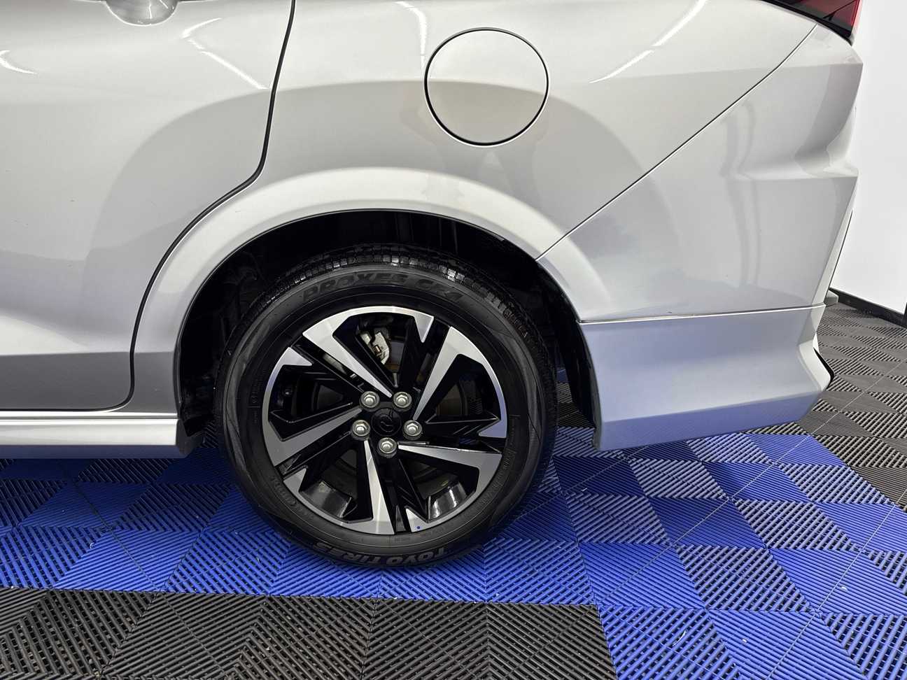 used 2023 Perodua Alza AV 1.5