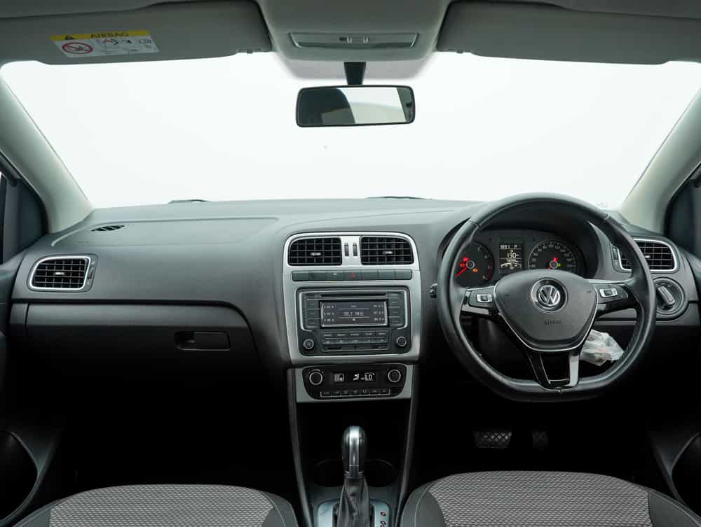 terpakai 2015 Volkswagen Polo  1.6