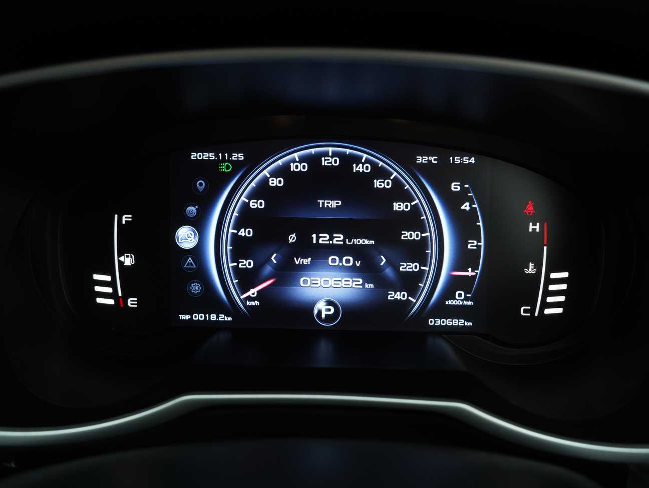 used 2022 Proton X70 Premium 1.5