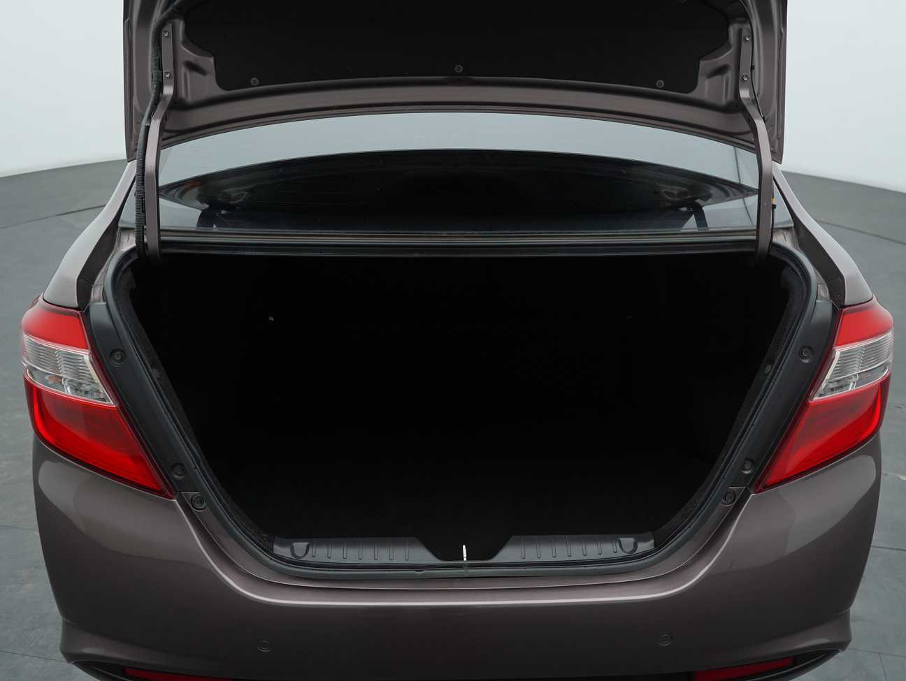 terpakai 2016 Perodua Bezza Advance 1.3