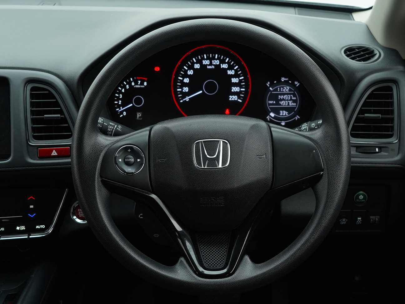 terpakai 2016 Honda HR-V E 1.8
