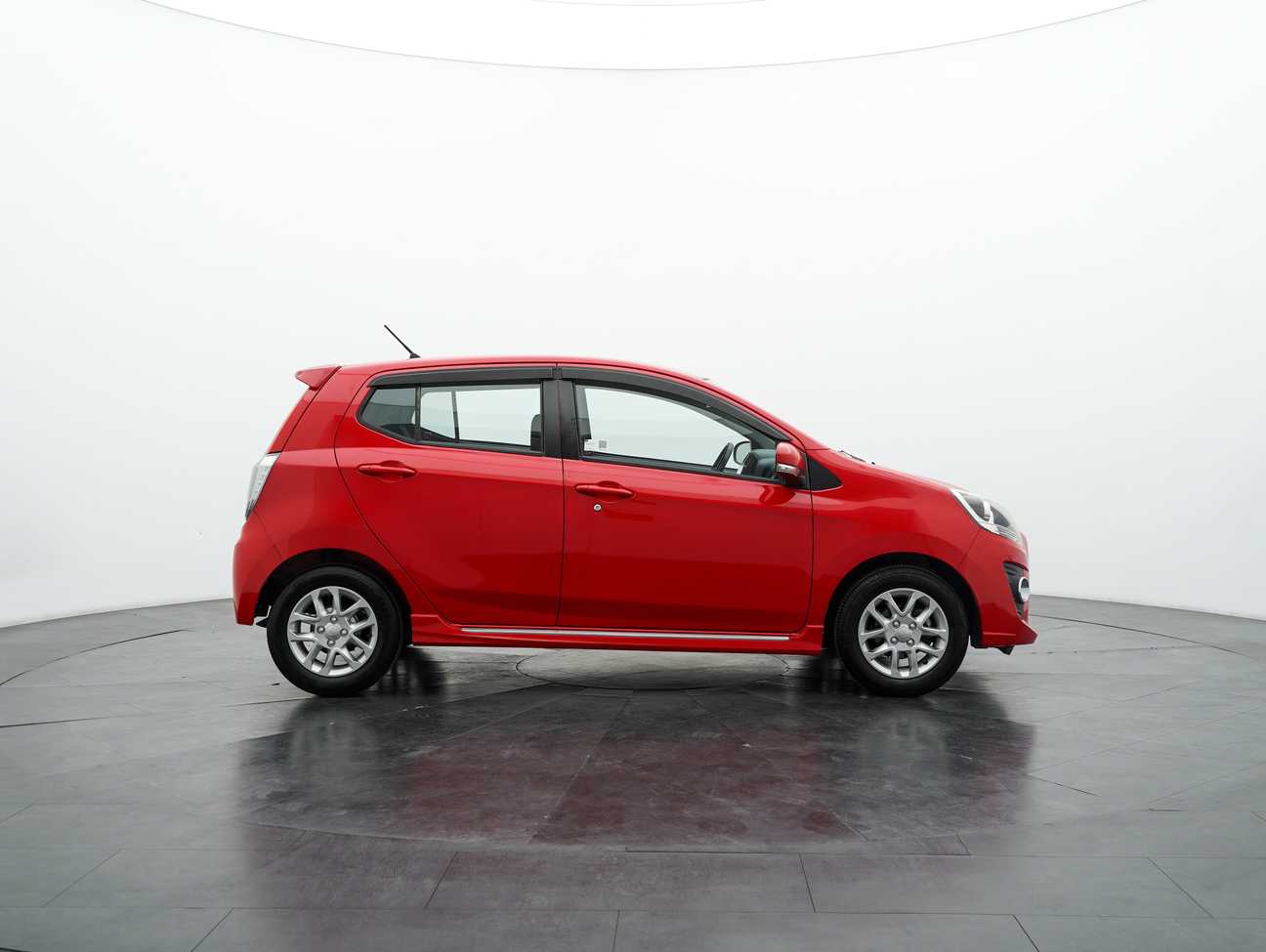 terpakai 2016 Perodua AXIA Advance 1.0