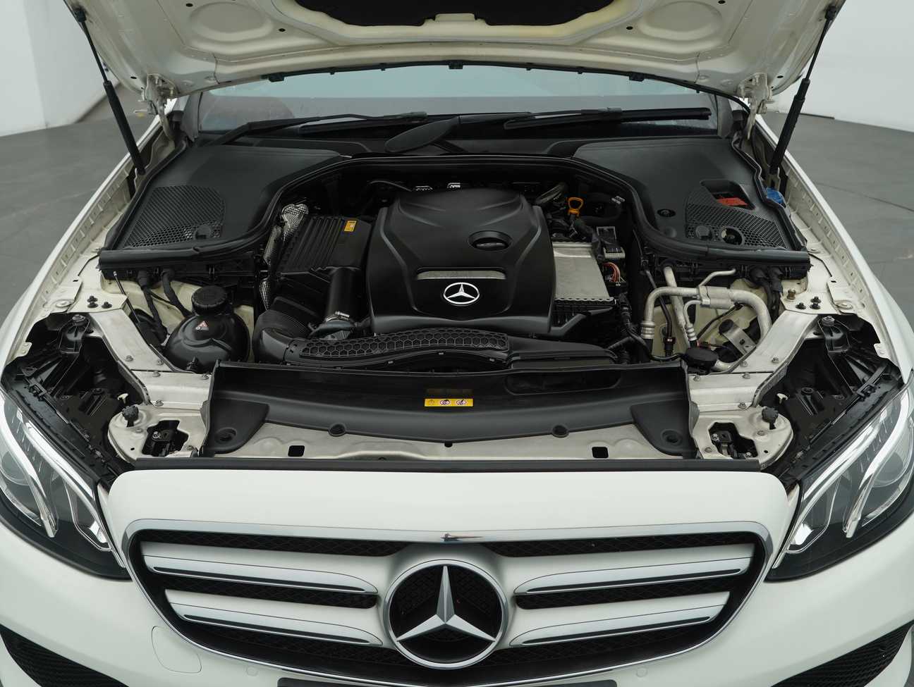 used 2017 Mercedes-Benz E200 Avantgarde 2.0