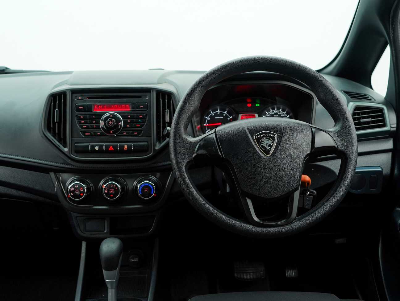 used 2015 Proton Iriz Standard 1.3