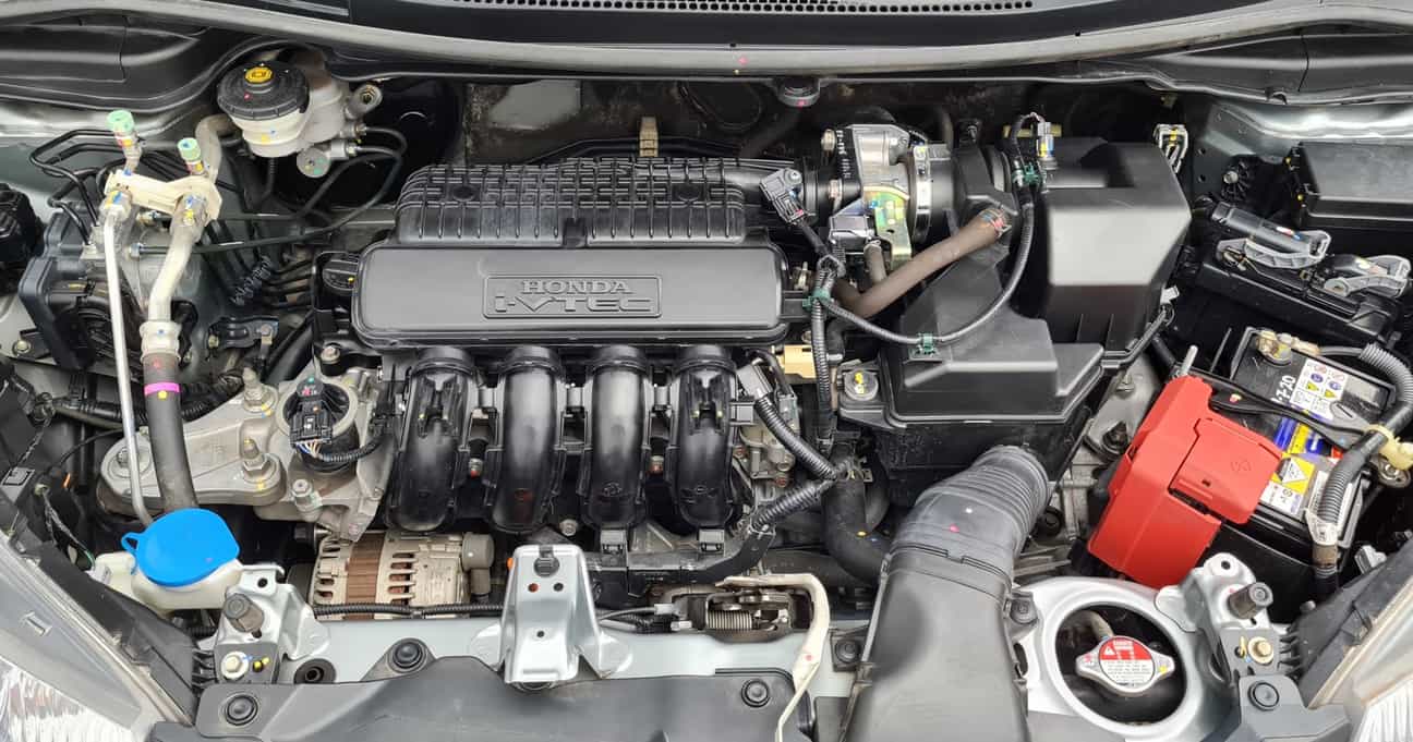 used 2015 Honda JAZZ V 1.5