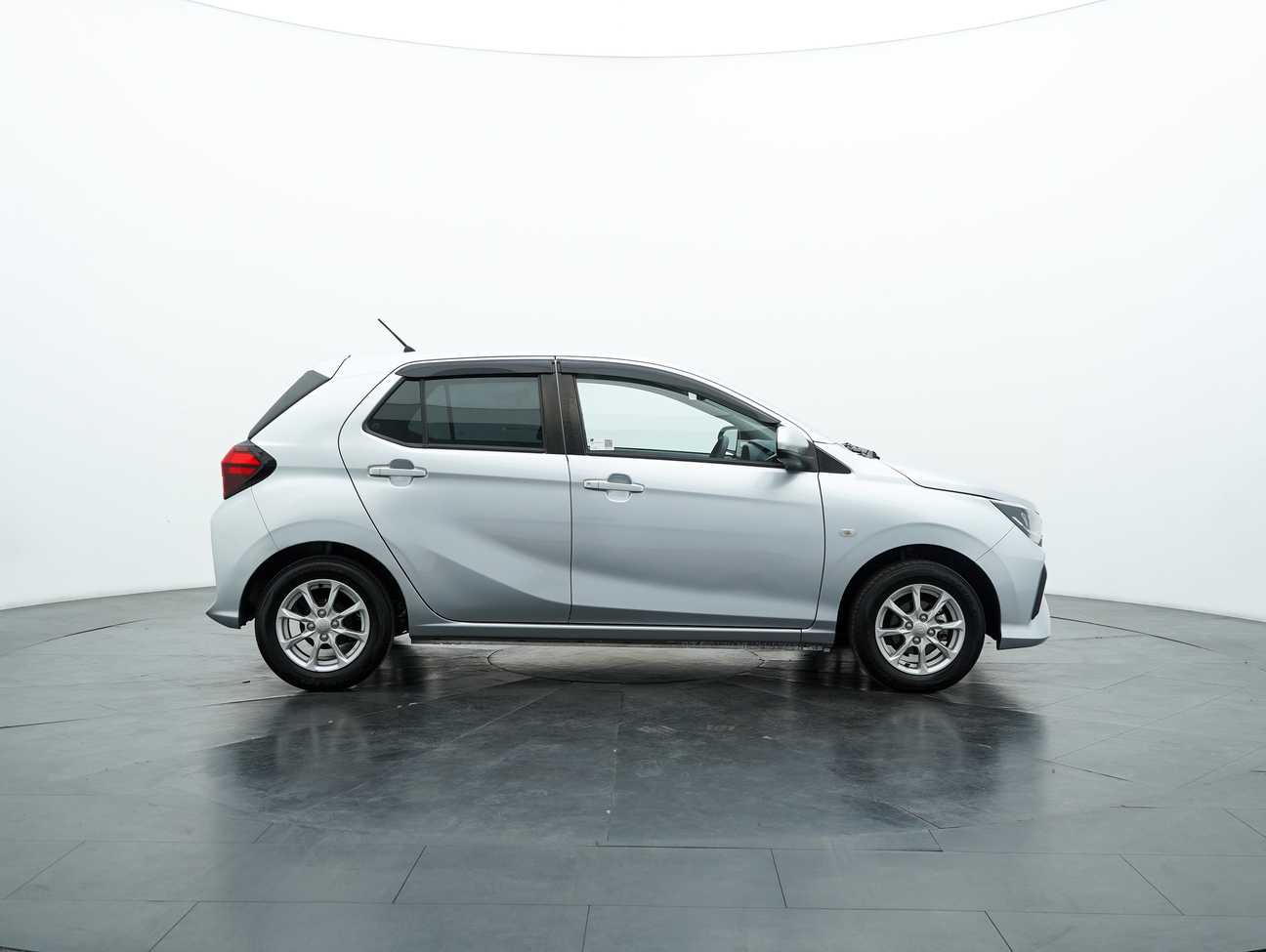 terpakai 2023 Perodua AXIA X 1.0