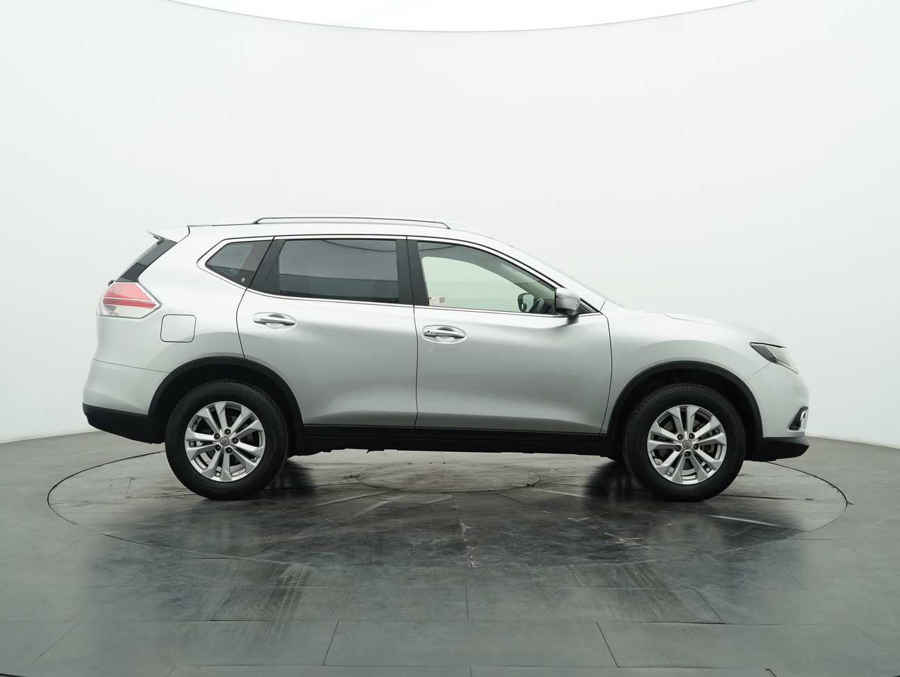 used 2016 Nissan X-Trail  2.0