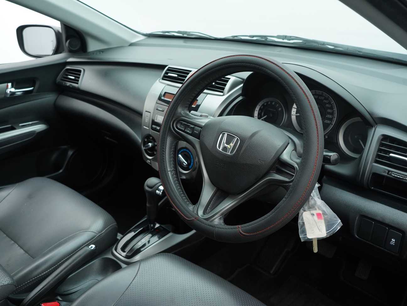 terpakai 2013 Honda City E 1.5