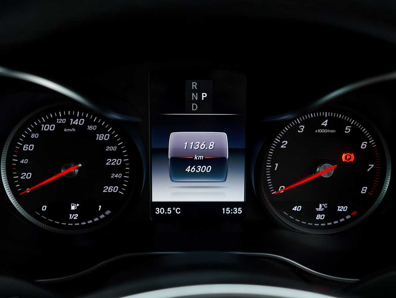 terpakai 2019 Mercedes-Benz GLC250 4MATIC AMG Line 2.0