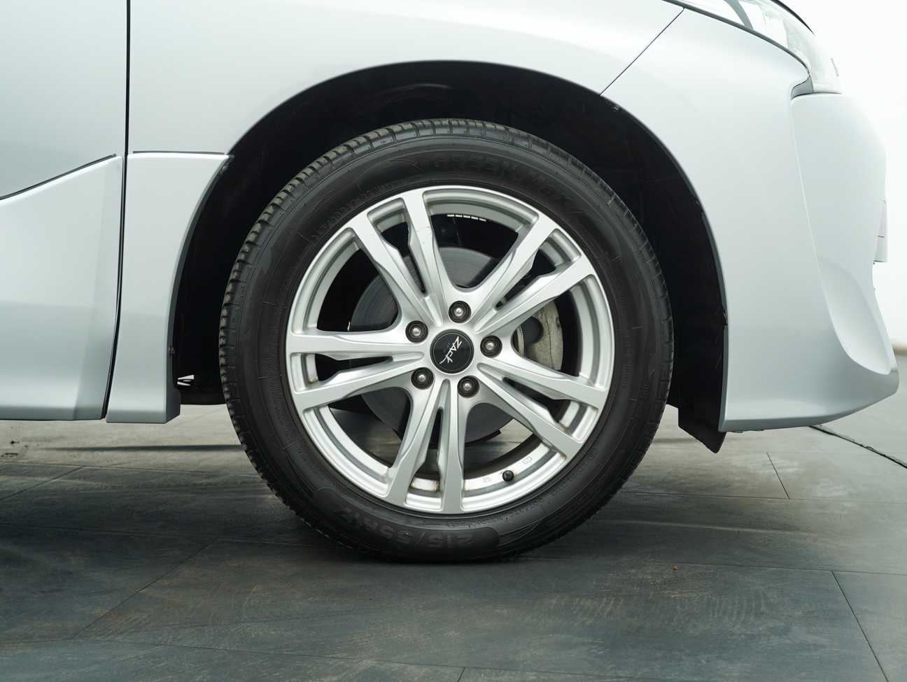 used 2017 Toyota Estima Aeras 2.4