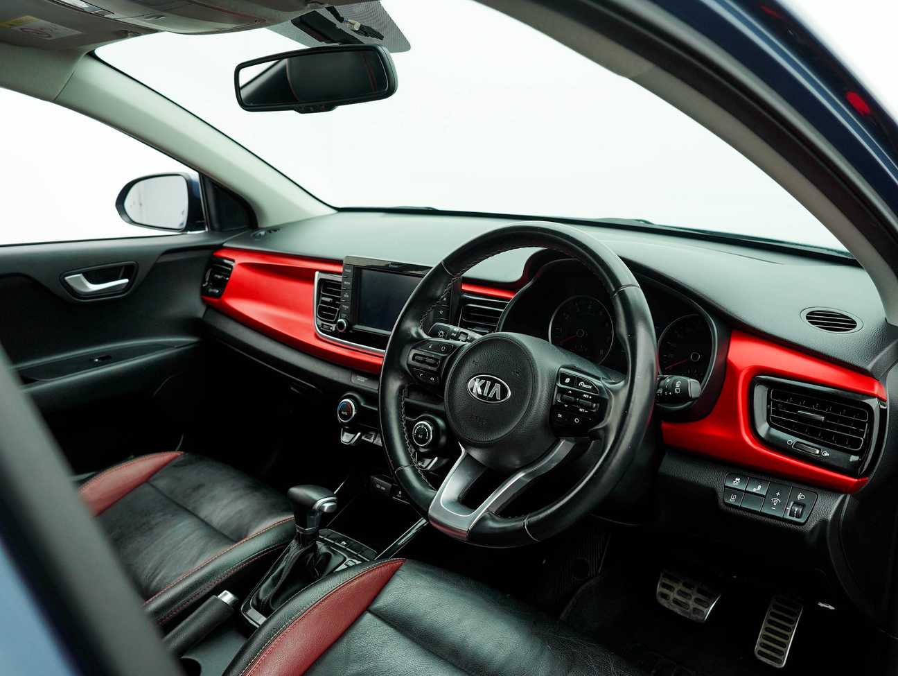 terpakai 2019 Kia Rio EX 1.4
