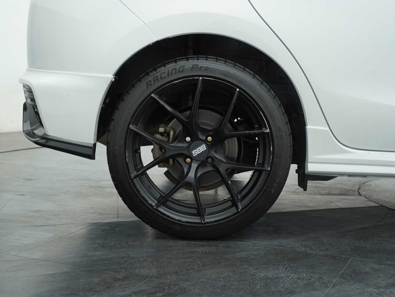 terpakai 2021 Toyota Yaris G 1.5