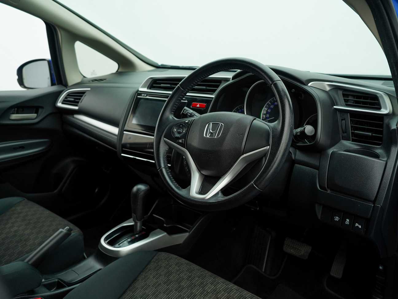 used 2014 Honda Jazz V 1.5
